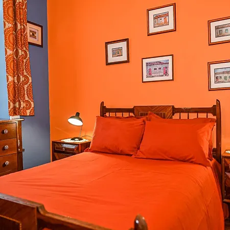 Vintage Balcony & Affittacamere 4*