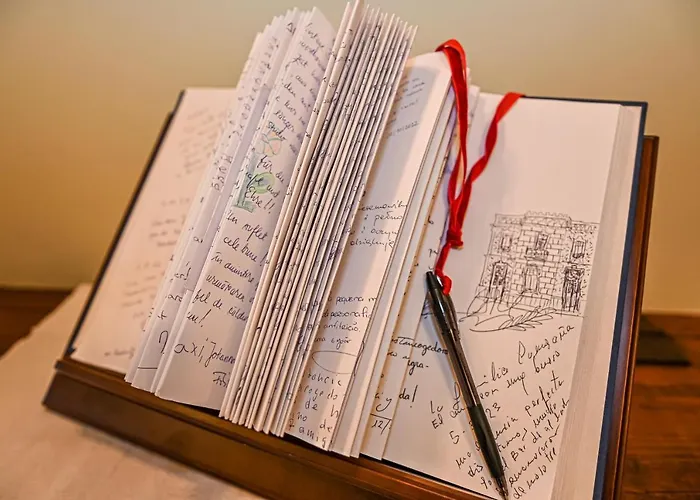 Vintage Balcony & 4* Ovar