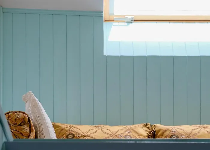 Vintage Balcony & Affittacamere 4*