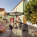 Гостевой дом Vintage Balcony & 4*