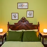 Vintage Balcony & Gasthof 4*