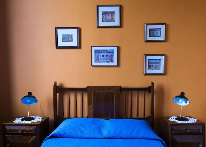 Vintage Balcony & 4*