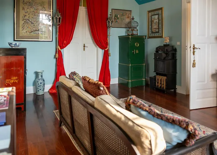 Vintage Balcony & 4*