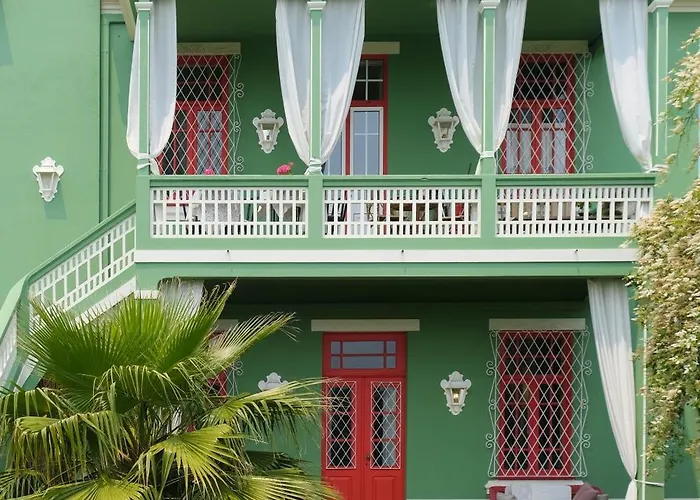 Maison d'hôtes Vintage Balcony &